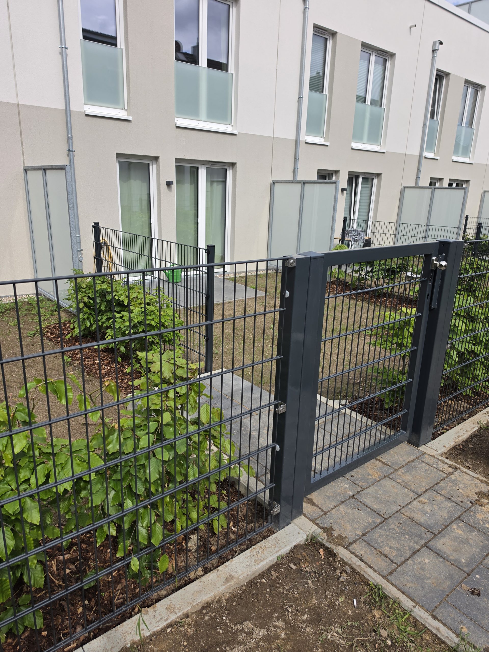 Eingangstor 1,00m Breite Anthrazit SAGA Neubau Hamburg-Wandsbek